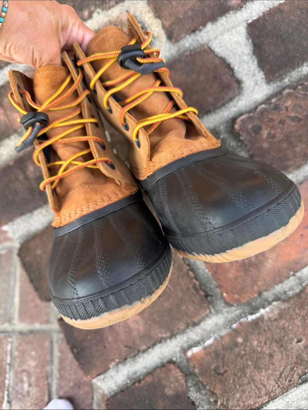 Sorel Tan and Black Lace-Up Duck Boots size 7 - Picture 11 of 11
